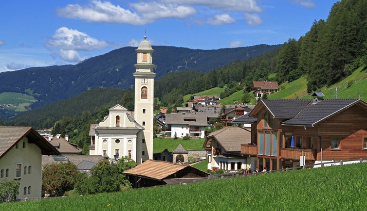 Sexten dorf sesto pusteria paese