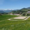 Terento, un paese lungo la Strada del Sole, &egrave; il punsto di partenza per la nostra escursione sulla Malga Pertinger (1.861 m). Foto: BS, &copy; Peer