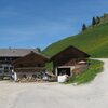 Il Maso Nunewieser sopra Terento, un posto ideale per godersi l’aria fresca alpina ed una bella merenda. Foto: BS, &copy; Peer