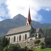 Rein in Taufers Kirche Dorfzentrum