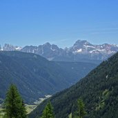 dolomitenblick ab oberbergalm gsies