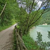 radweg bei olanger see stausee