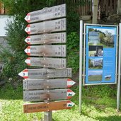 wegweiser wanderwege ehrenburg segnavia itinerari casteldarne pusteria