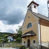 nauders bei rodeneck kirche st benedikt