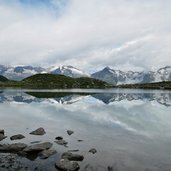 klaussee spiegelbild zillertaler alpen