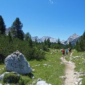 weg nr sennes nach fodara vedla wegweiser