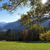 wiesen am weg hofern kiens