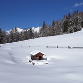 winterlandschaft bei untere pertinger alm