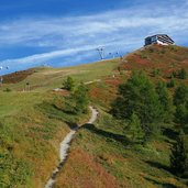 panoramaweg nr aufstieg kronplatz herbst plan de corones autunno