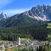 Innichen dorf mit haunold