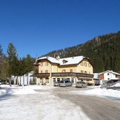 gasthof brueckele prags winter