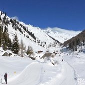 trinkstein alm und adlerhuette ahrntal prettau winter