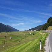 wiesen und huetten bei obertilliach lesachtal