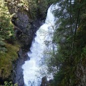 zweiter reinbach wasserfall seconda cascata di riva