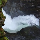 zweiter reinbach wasserfall von oben seconda cascata di riva