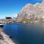 laserzsee lienzer dolomiten karlsbader huette