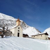 RS fane alm vals winter kapelle kirche