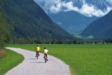 rasen antholz radweg kinder