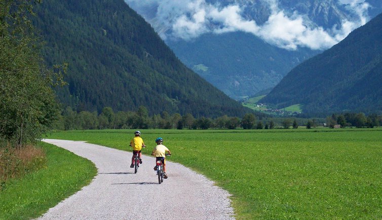 rasen antholz radweg kinder