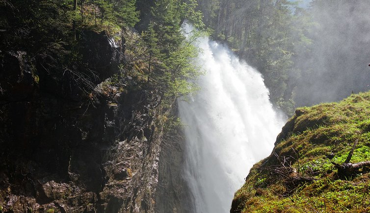 reinbach faelle wasserfall cascata cascate di riva di tures