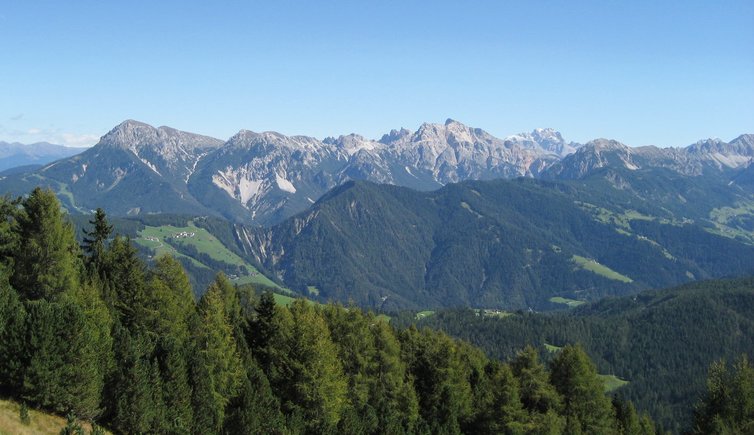 RS blick vom maurerberg richtung wengen und pragser dolomiten