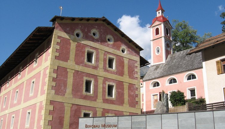 RS C Steinhaus Kornkasten Pfarrkirche